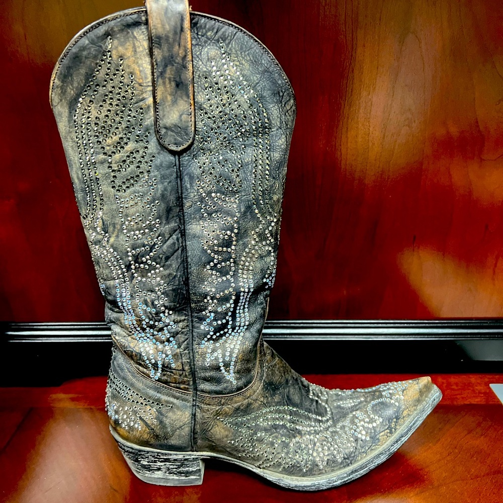 Old Gringo boots.